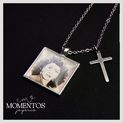 Collar Una Vista Cuadrado con Fotografía Personalizada