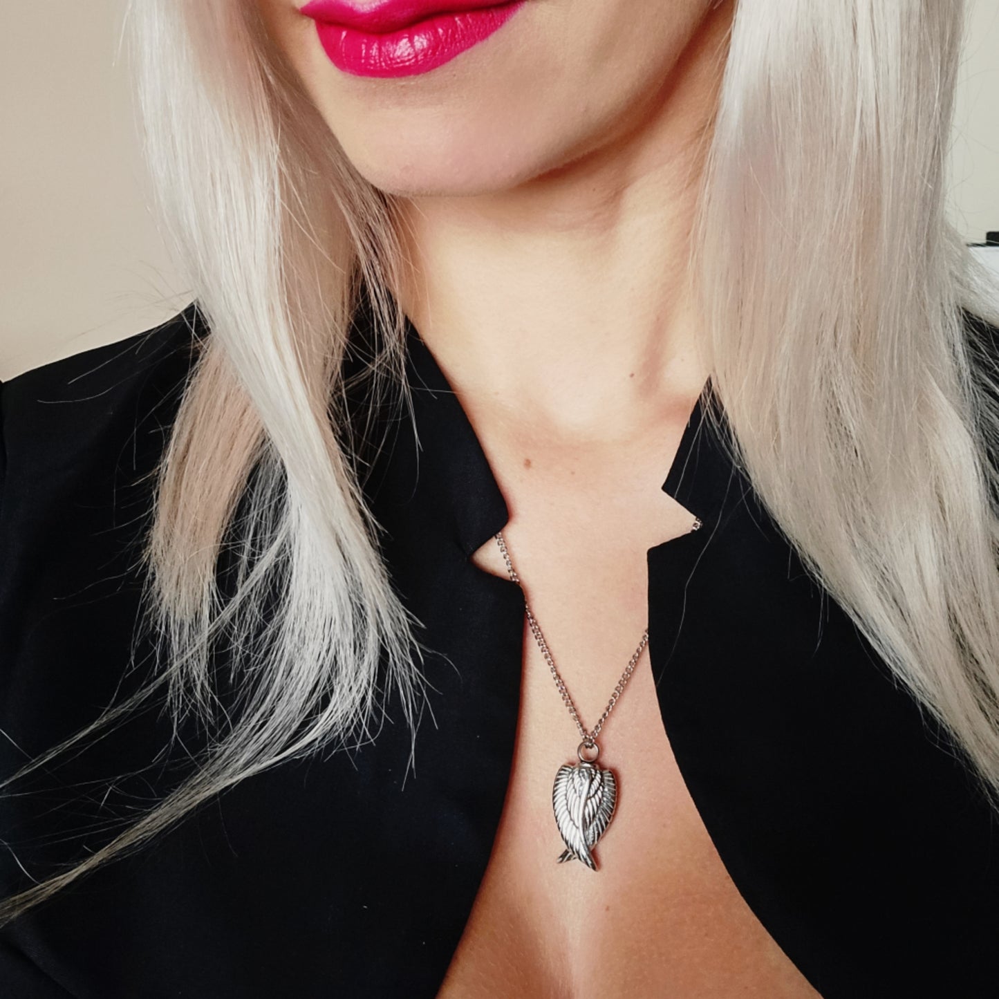 Collar Urna Alas de Ángel