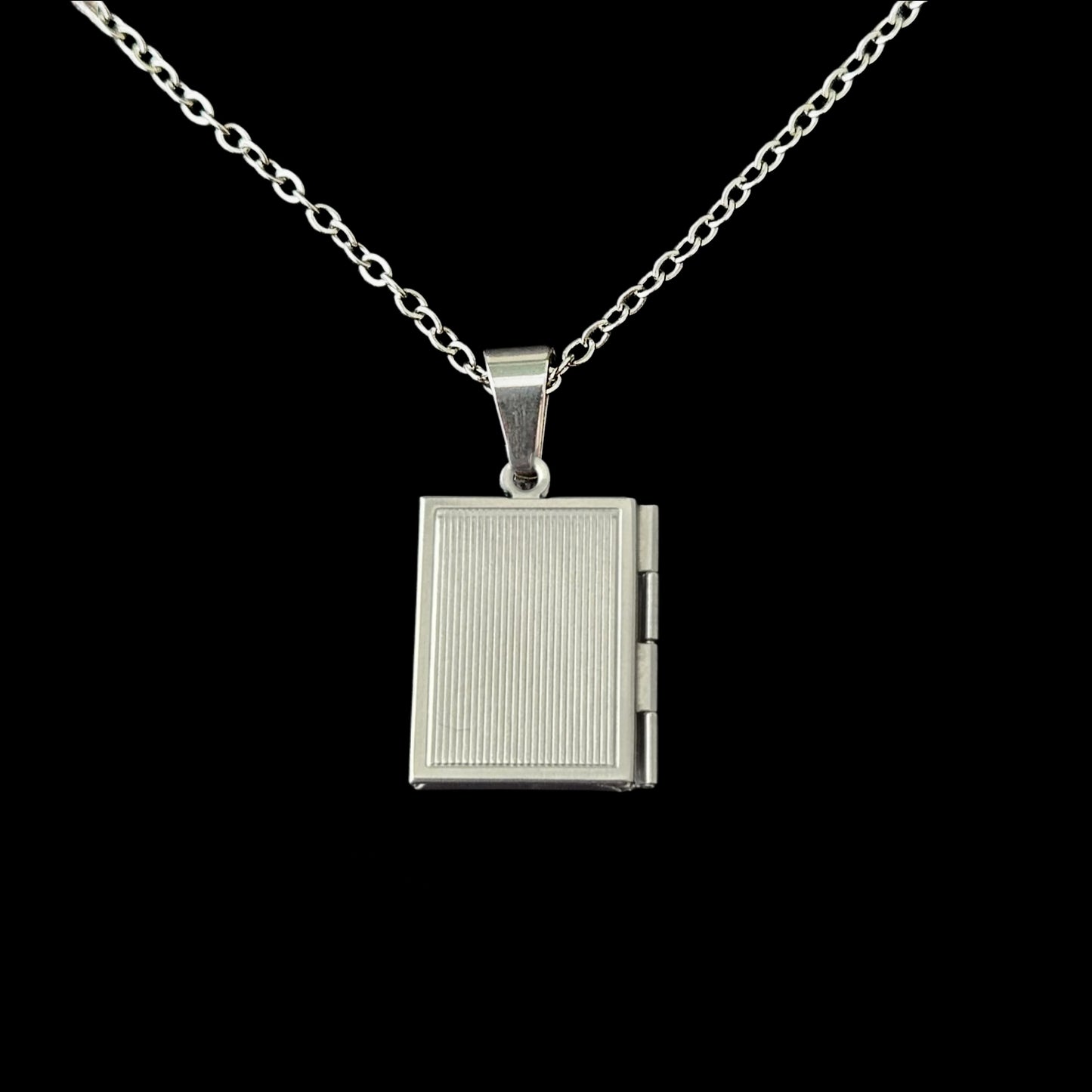 Collar Relicario Libro con Fotografía Personalizada