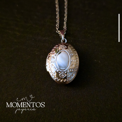 Collar Relicario Mini Ovalado con Fotografía Personalizada